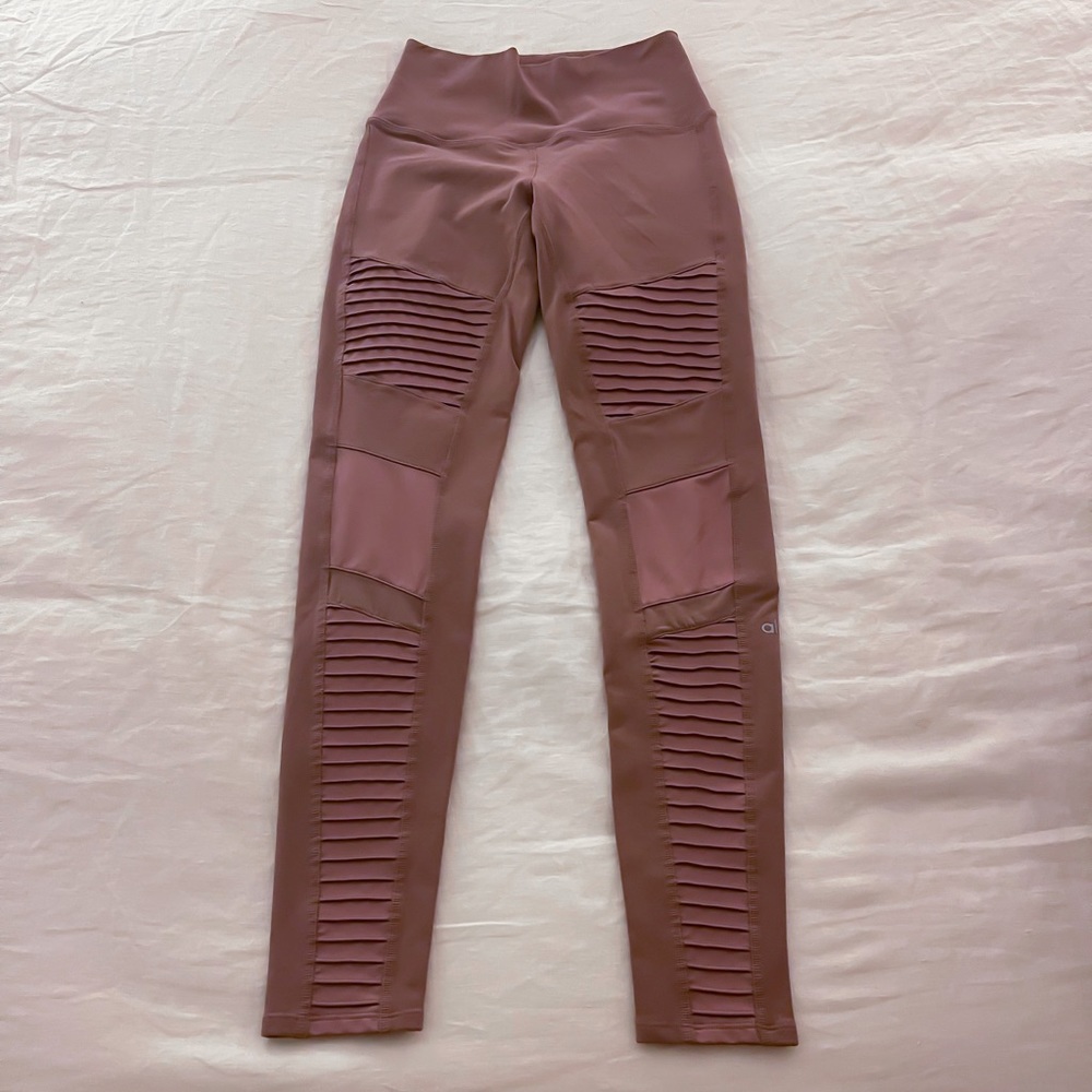 Alo Yoga Moto Leggings Blush Pink